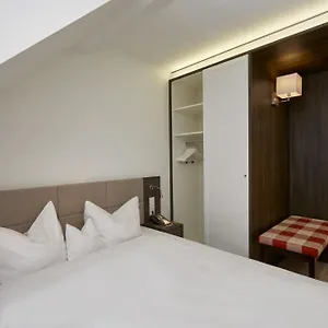H+ Отель